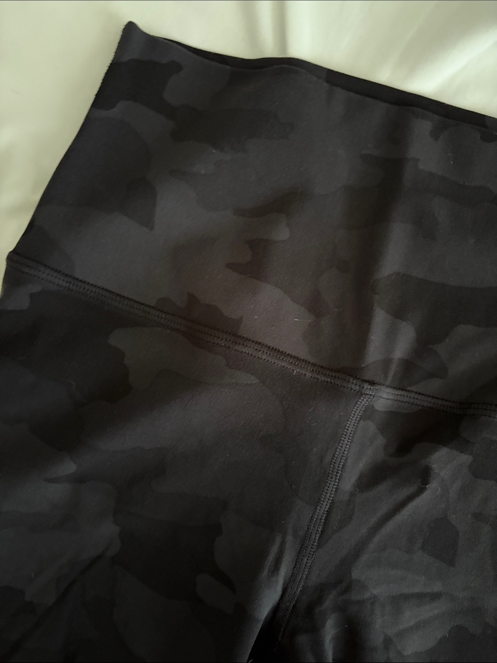 Lululemon Align Shorts - Picture 7 of 8